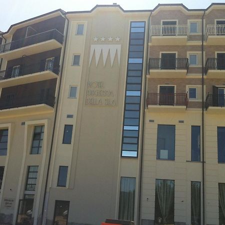 Hotel Duchessa Della Sila سان جيوفاني ان فيوري المظهر الخارجي الصورة