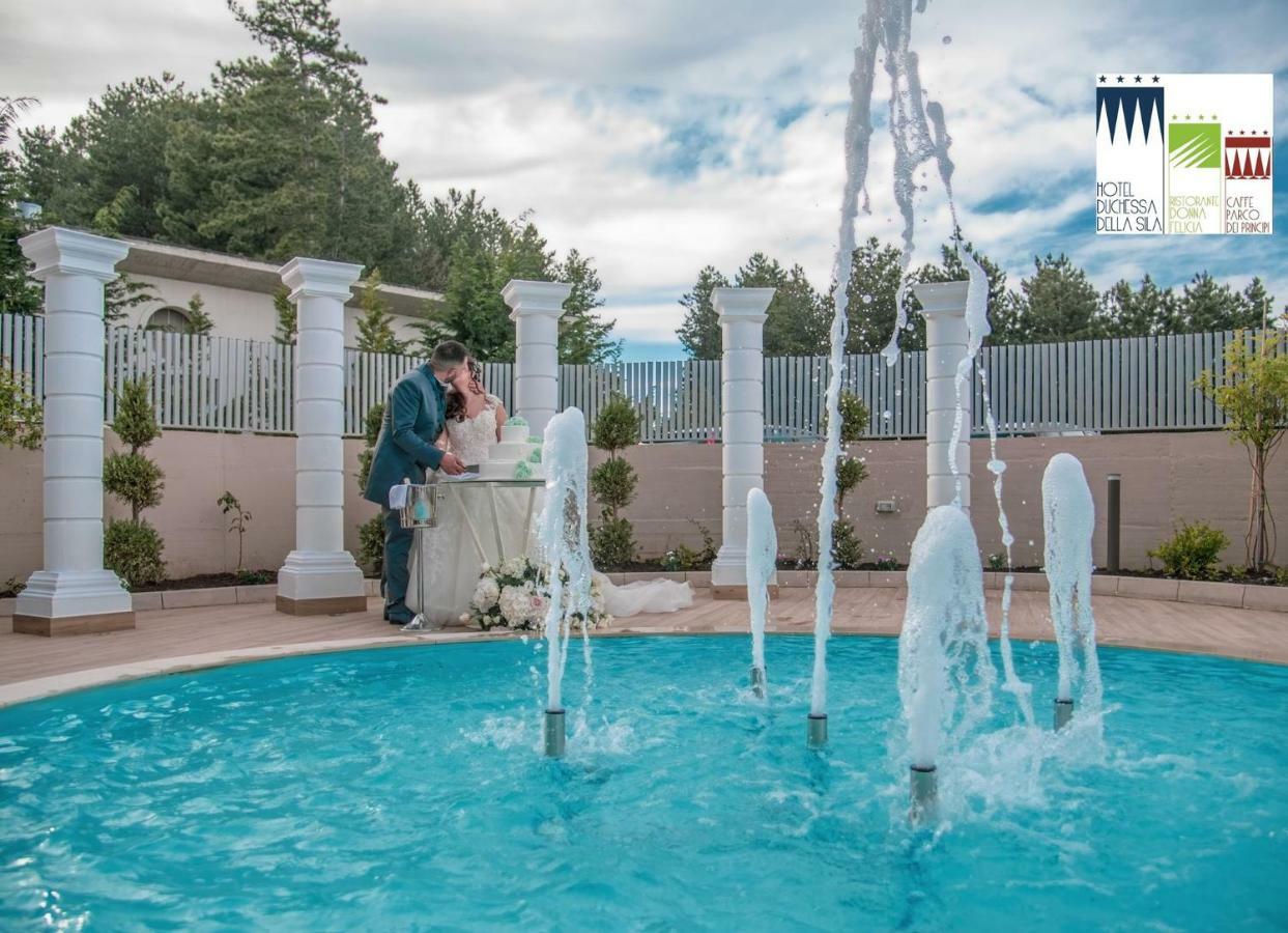 Hotel Duchessa Della Sila سان جيوفاني ان فيوري المظهر الخارجي الصورة
